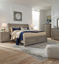 Load image into Gallery viewer, Lettner Queen Bed