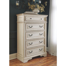 Load image into Gallery viewer, Realyn Five Drawer Chest