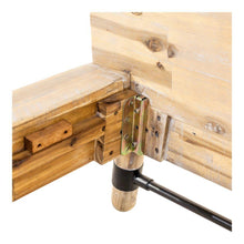 Load image into Gallery viewer, Hudson Queen Bed