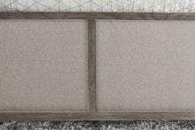 Load image into Gallery viewer, Geode - 6/0 Amethyst Uph Platform Bed
