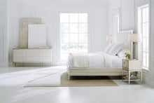 Load image into Gallery viewer, Caracole Classic - Dreamy
