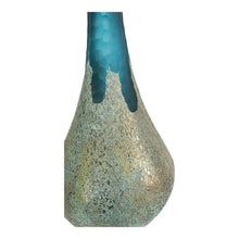 Load image into Gallery viewer, Blossom Vase
